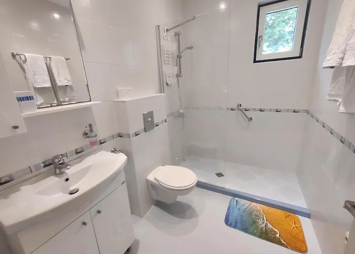 White House Krapets Дом отдыха *