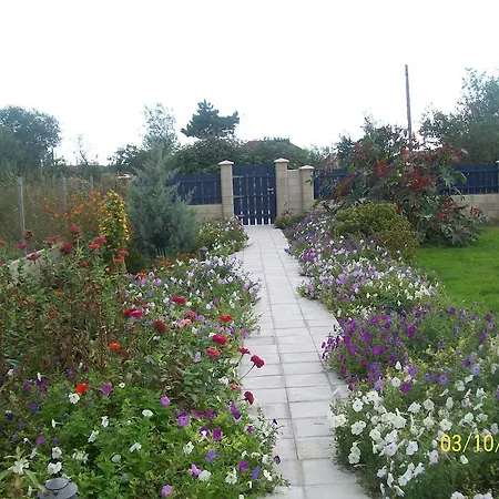 White House Krapets Krapets (Dobrich)